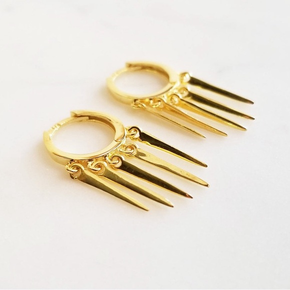 Spiked Huggie hoops - Picture 2 of 5